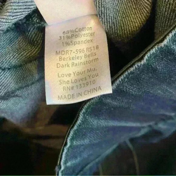 Show Me Your Mumu Blue Pull On Flare Jeans! Size XS - Picture 7 of 9